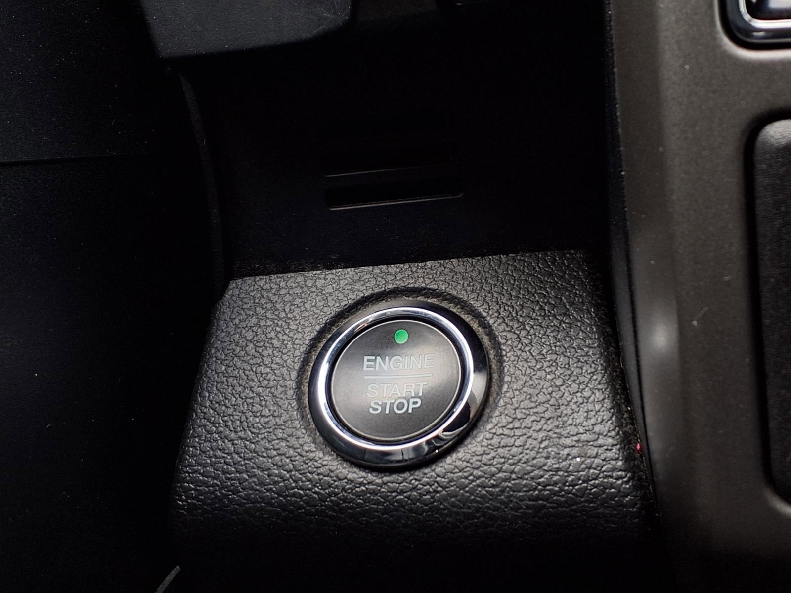 Certified 2021 Ford Expedition XLT image 17