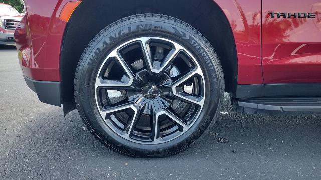 Used 2021 Chevrolet Tahoe RST w/ Luxury Package AWD/4WD image 9