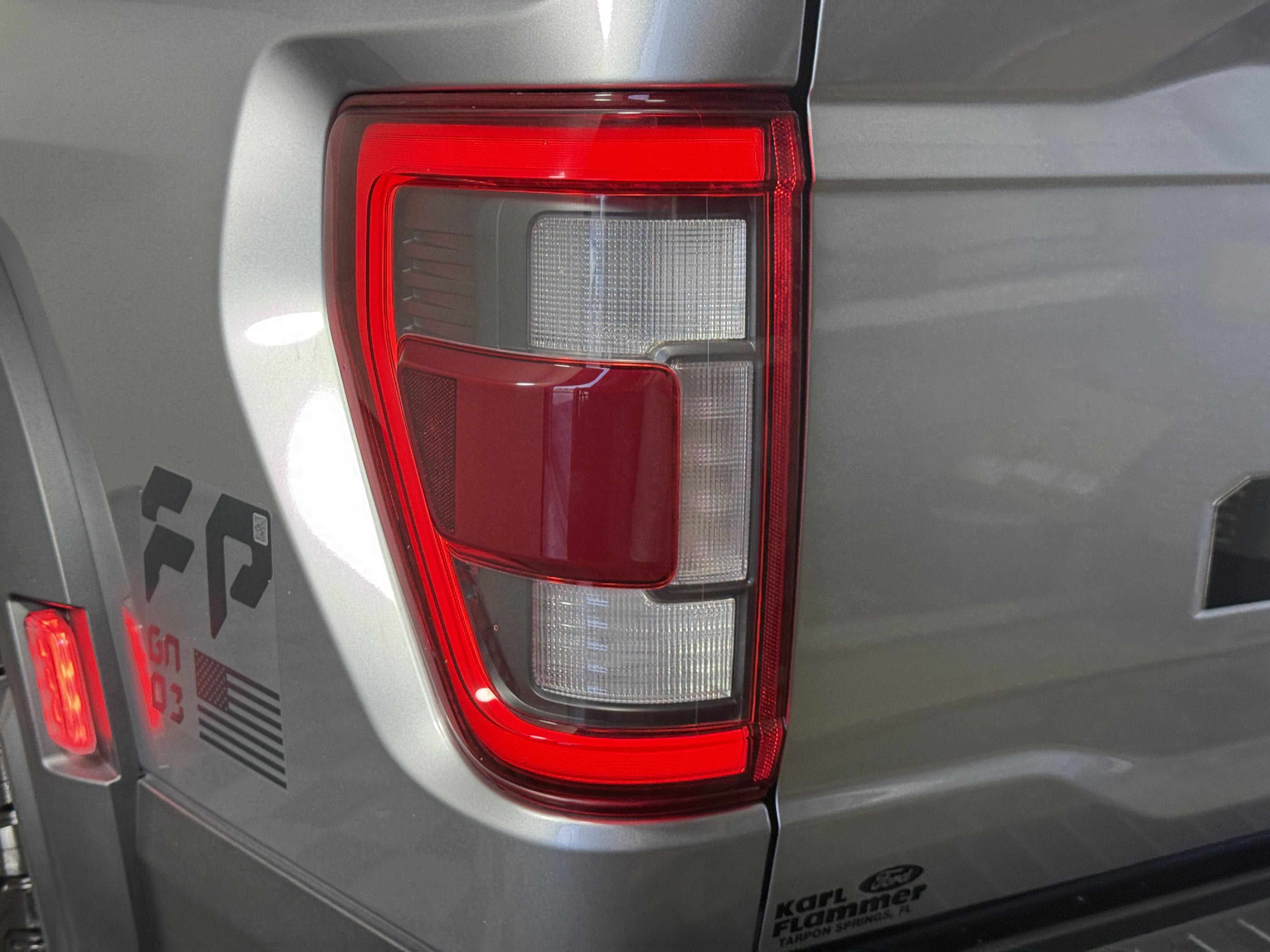 Certified 2022 Ford F150 Raptor w/ Convenience Package AWD/4WD image 7