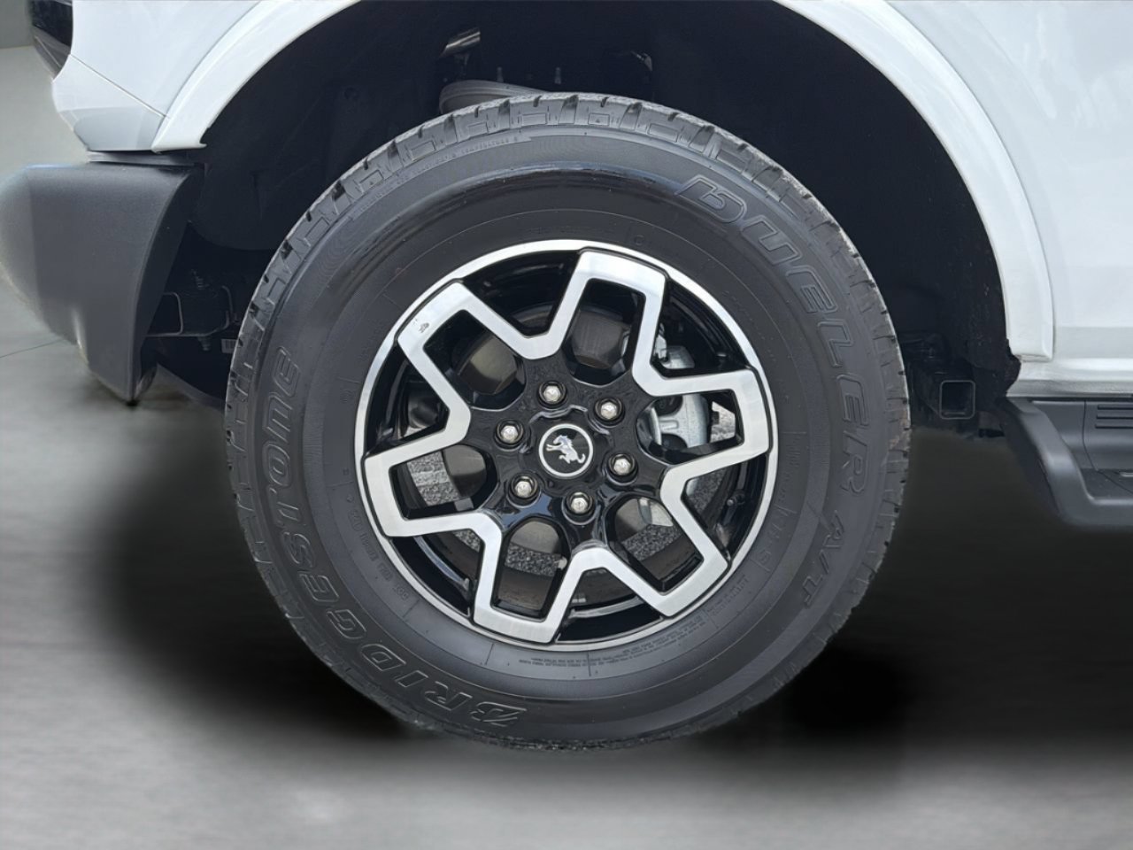 Certified 2025 Ford Bronco Outer Banks AWD/4WD image 32