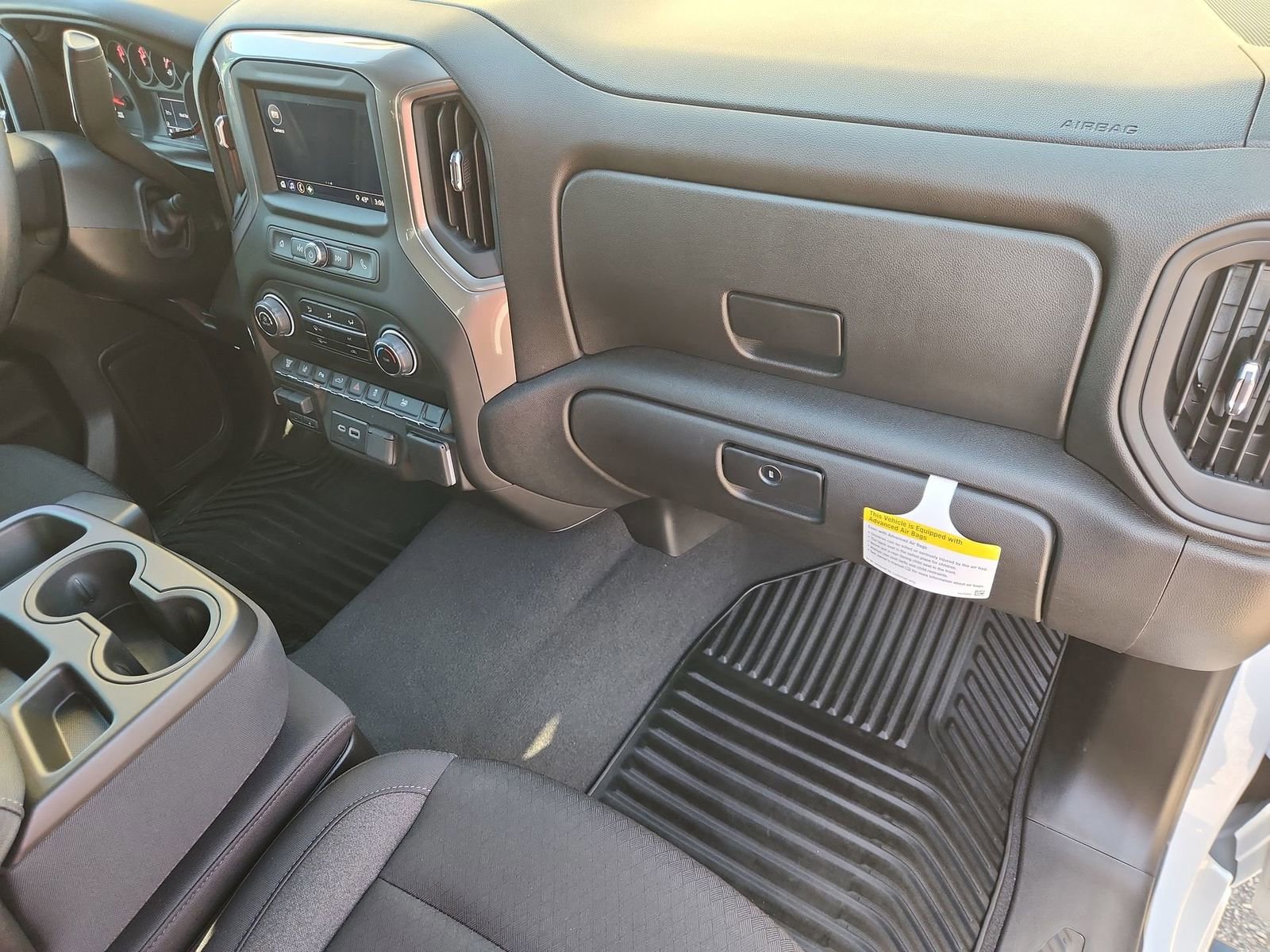 Used 2025 Chevrolet Silverado 2500 Custom w/ Custom Value Package image 26