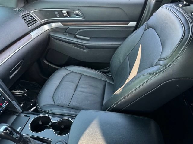 Certified 2017 Ford Explorer Limited AWD/4WD image 24