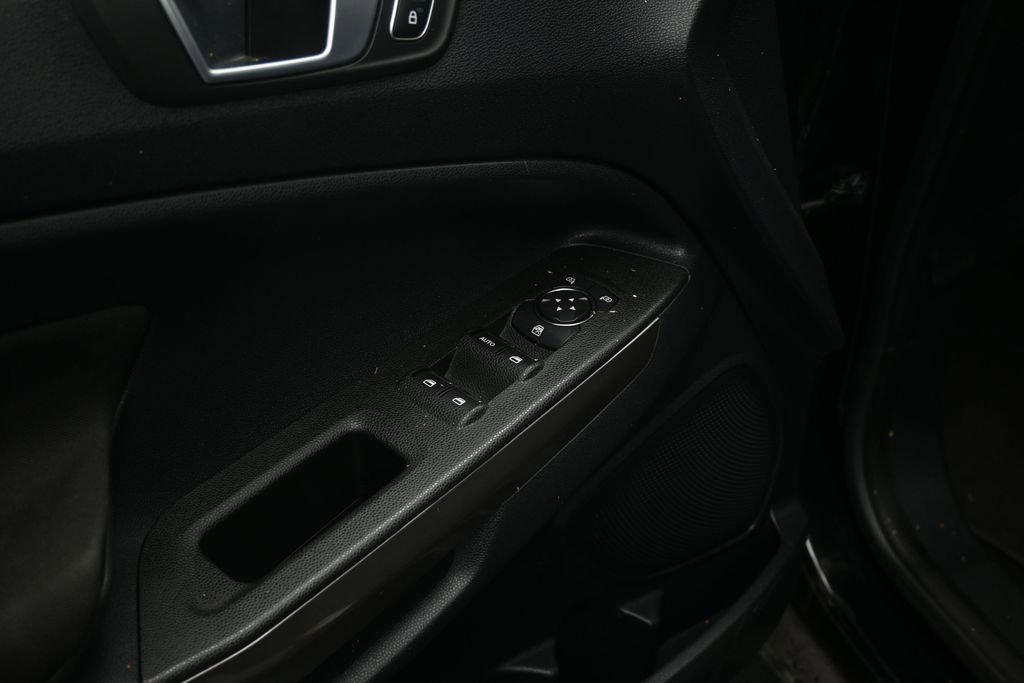 Certified 2019 Ford EcoSport SE AWD/4WD image 8