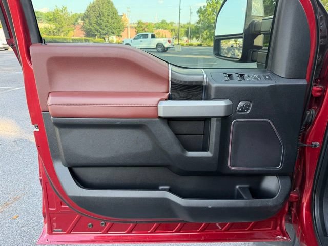 Certified 2019 Ford F450 Platinum w/ Platinum Ultimate Package AWD/4WD image 13
