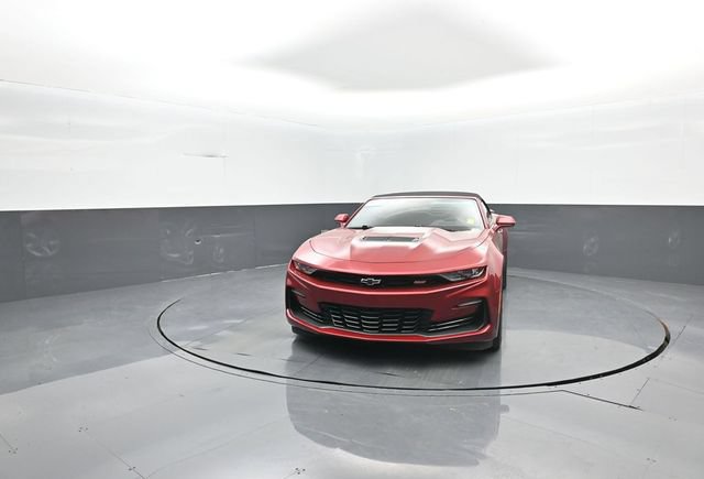 Used 2024 Chevrolet Camaro SS RWD image 3