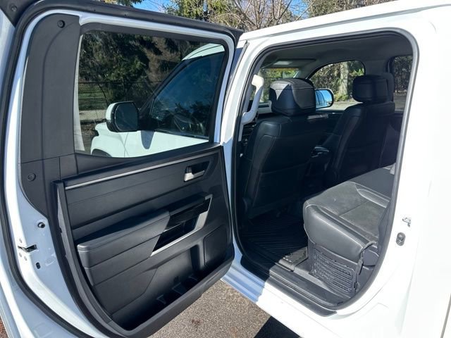 Used 2023 Toyota Tundra Limited AWD/4WD image 33