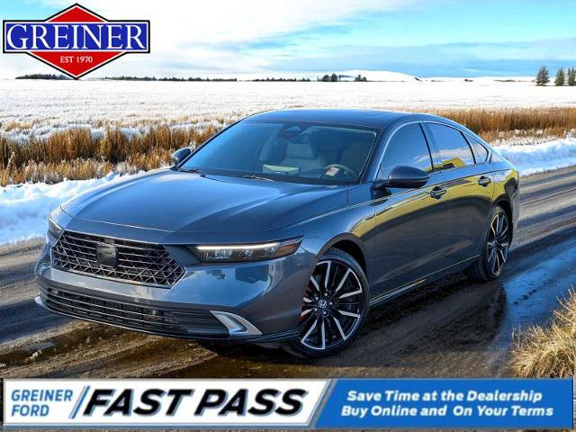 Used 2025 Honda Accord Touring image 1