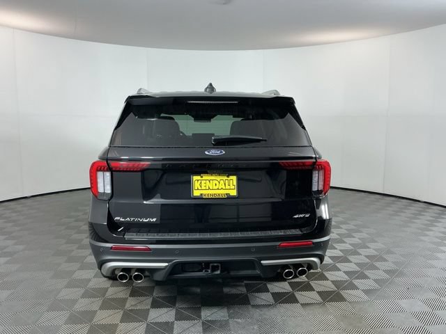 Certified 2025 Ford Explorer Platinum w/ Ultimate Package AWD/4WD image 6
