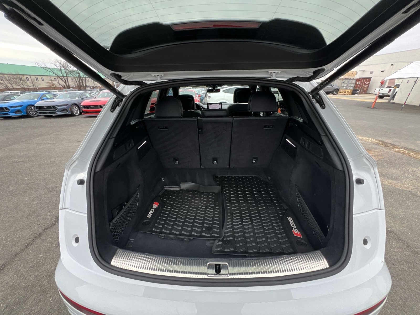 Used 2023 Audi SQ5 Premium Plus w/ Premium Plus Package image 26