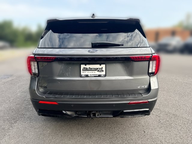 Certified 2026 Ford Explorer ST-Line AWD/4WD image 7