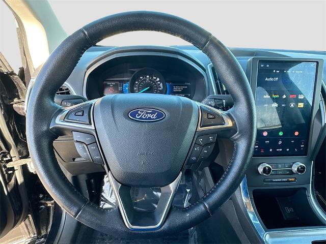 Certified 2024 Ford Edge Titanium image 10