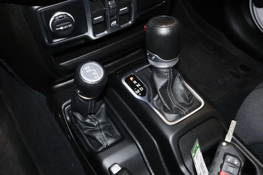 Used 2024 Jeep Wrangler Sport S image 30