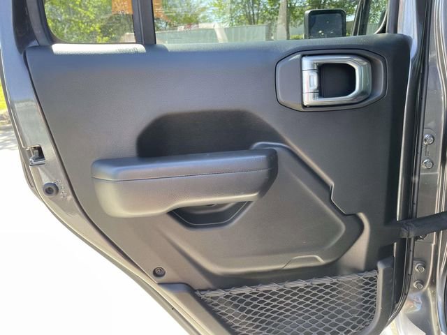 Used 2021 Jeep Gladiator Sport AWD/4WD image 15