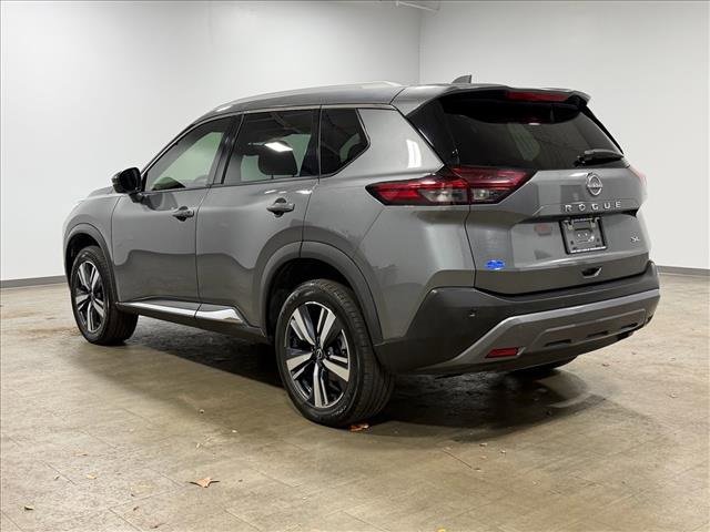 Used 2023 Nissan Rogue SL image 6