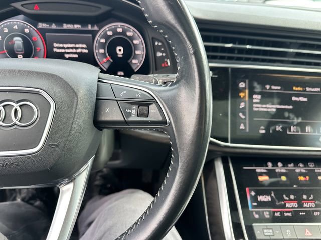 Used 2020 Audi Q8 Premium Plus AWD/4WD image 29