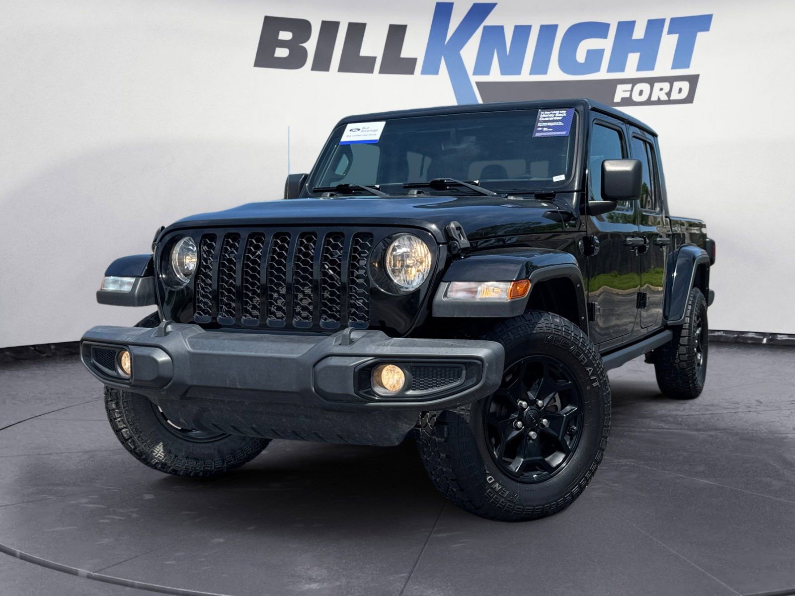 Used 2022 Jeep Gladiator Sport AWD/4WD image 1