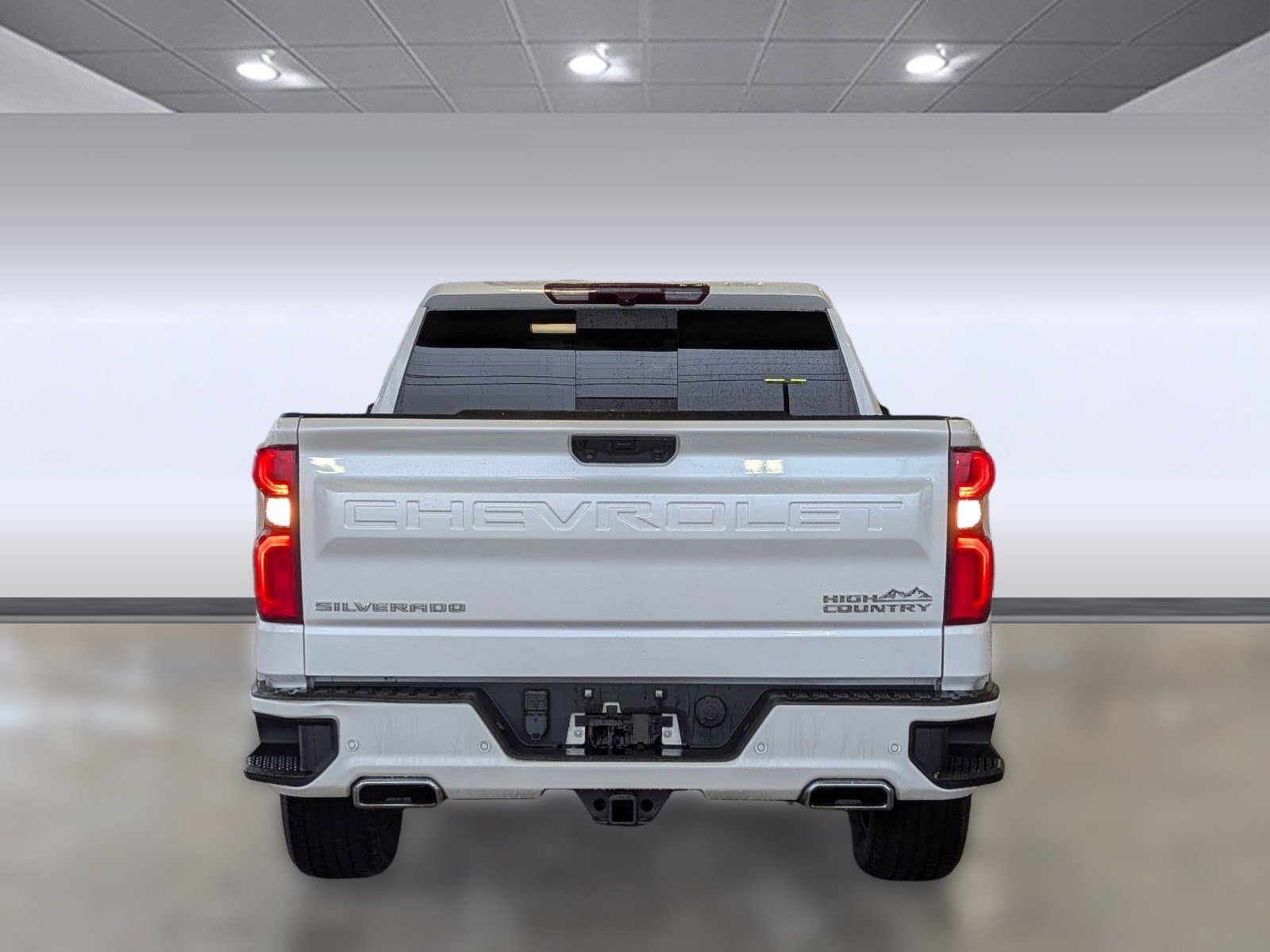Used 2022 Chevrolet Silverado 1500 High Country w/ Z71 Off-Road Package image 9