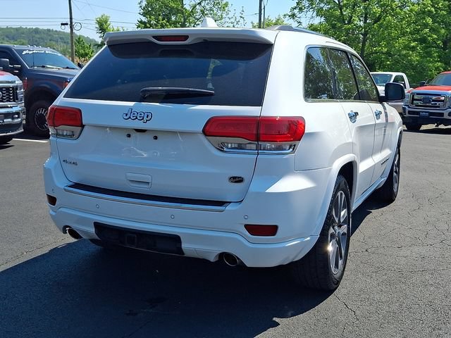 Used 2017 Jeep Grand Cherokee Overland AWD/4WD image 13