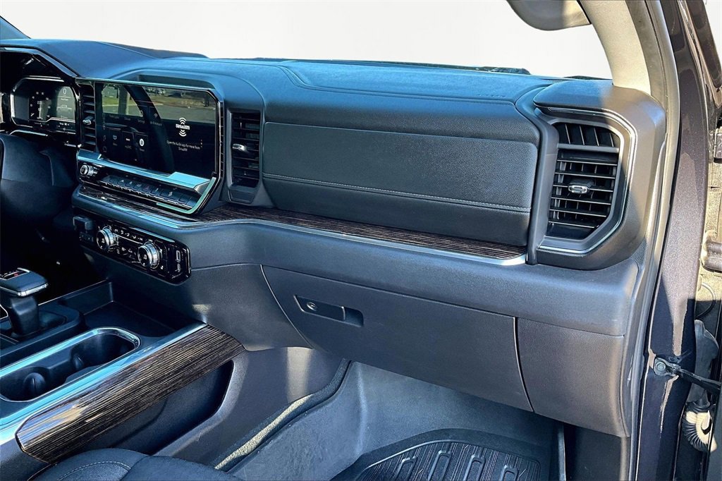 Used 2024 GMC Sierra 1500 Elevation w/ X31 Off-Road Package image 17