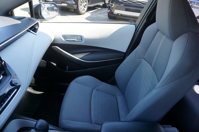 Used 2021 Toyota Corolla SE FWD image 25