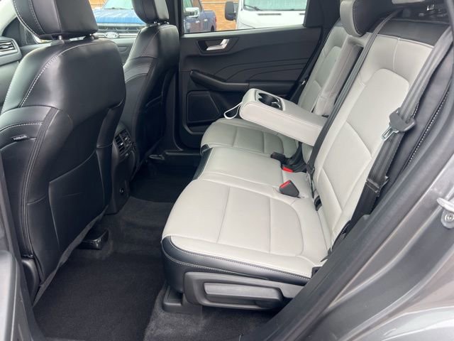 Certified 2023 Ford Escape Platinum image 22