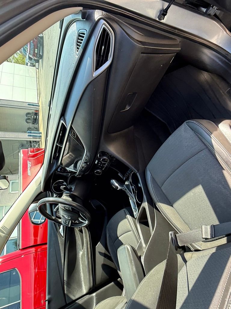 Used 2020 Buick Encore GX Preferred AWD/4WD image 22