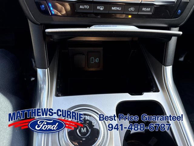 Certified 2020 Ford Explorer Platinum w/ Premium Technology Package AWD/4WD image 23