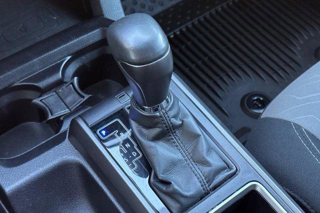 Used 2022 Toyota Tacoma TRD Sport image 23