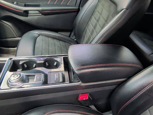 Certified 2020 Ford Edge ST-Line FWD image 30