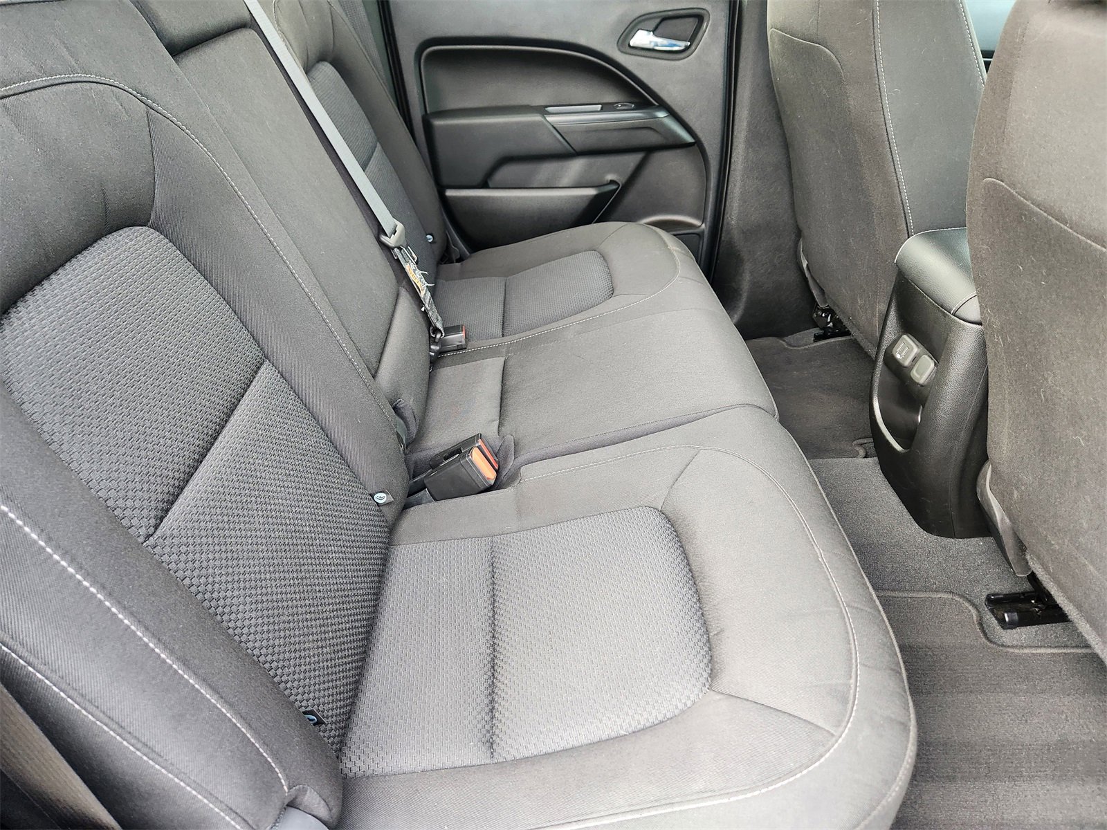 Used 2022 Chevrolet Colorado LT w/ LT Convenience Package image 29