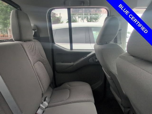 Used 2020 Nissan Frontier SV w/ Midnight Edition Floor Mats AWD/4WD image 9