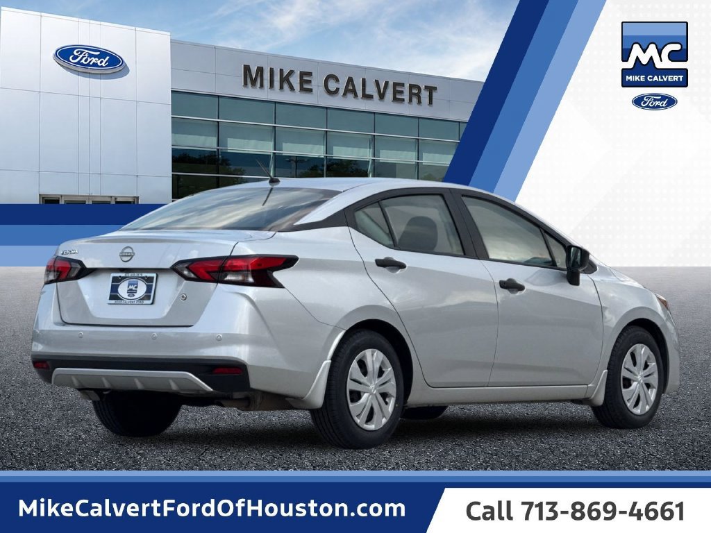 Used 2024 Nissan Versa S w/ Trunk Package FWD image 5