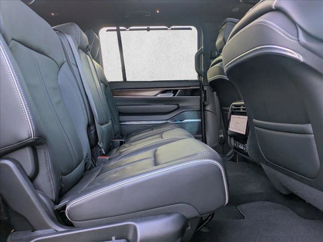 Used 2023 Jeep Grand Wagoneer Series II w/ Flexible Seating Group image 24