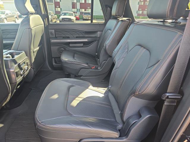 Certified 2024 Ford Expedition Max Platinum image 28