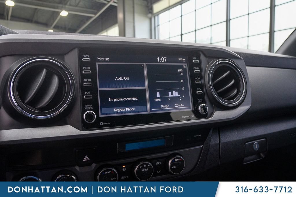 Used 2023 Toyota Tacoma TRD Sport w/ Technology Package AWD/4WD image 7