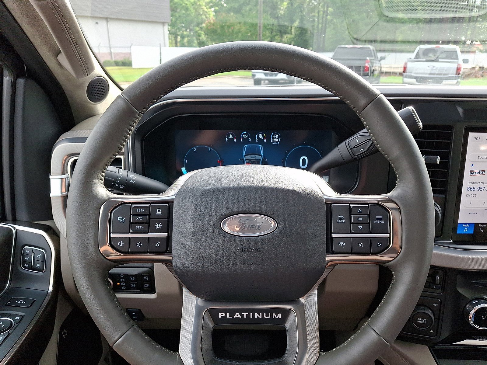 Certified 2026 Ford F450 Platinum w/ Platinum Plus Package AWD/4WD image 19