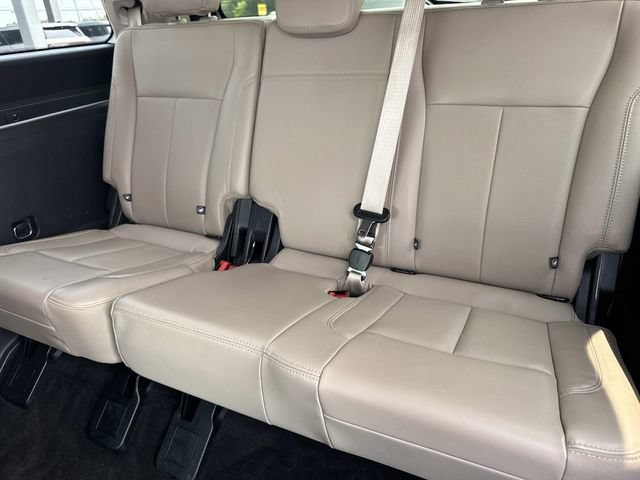 Certified 2022 Ford Expedition XLT RWD image 16