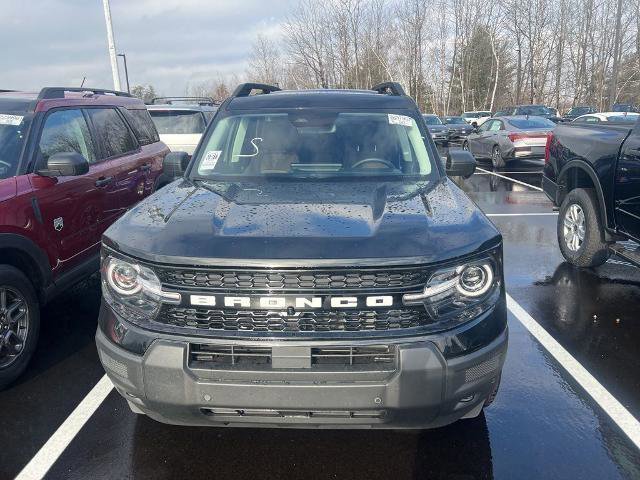 Certified 2025 Ford Bronco Sport Outer Banks w/ Outer Banks Tech Package+ AWD/4WD image 3