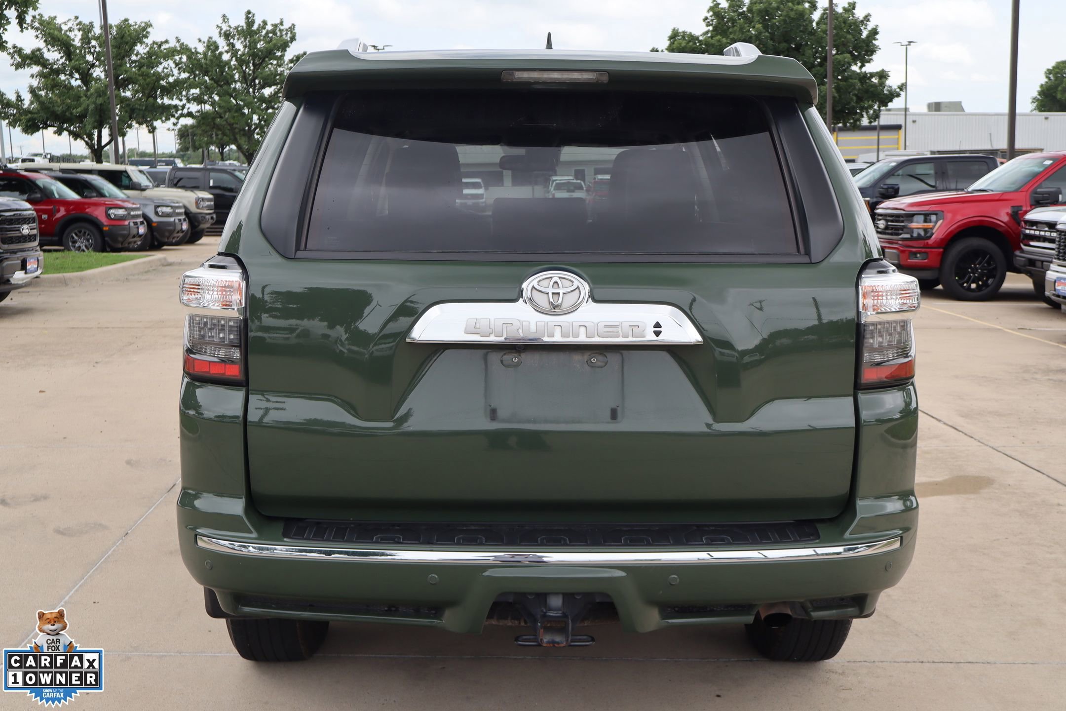 Used 2022 Toyota 4Runner Limited AWD/4WD image 4