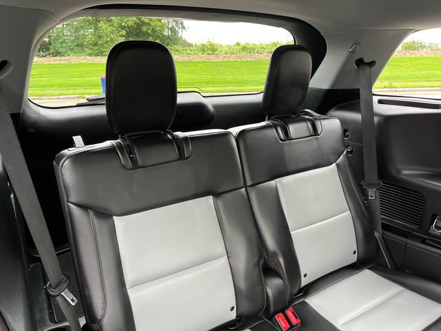 Certified 2023 Ford Explorer XLT w/ Equipment Group 202A AWD/4WD image 32