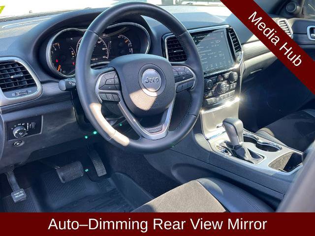 Used 2019 Jeep Grand Cherokee Altitude AWD/4WD image 10