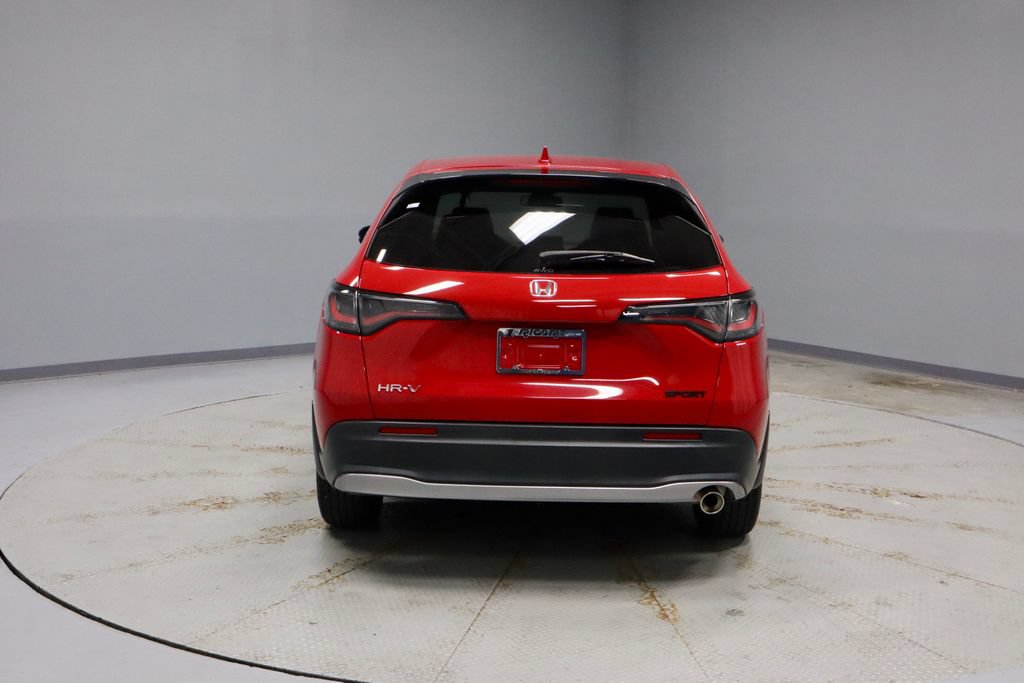 Used 2023 Honda HR-V Sport image 9