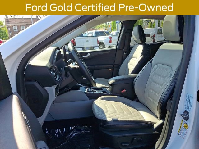 Certified 2023 Ford Escape SE w/ PHEV Premium Package FWD image 16