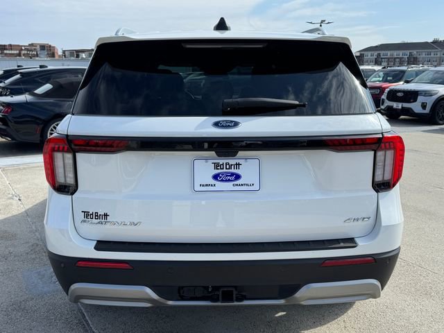 Certified 2025 Ford Explorer Platinum image 4