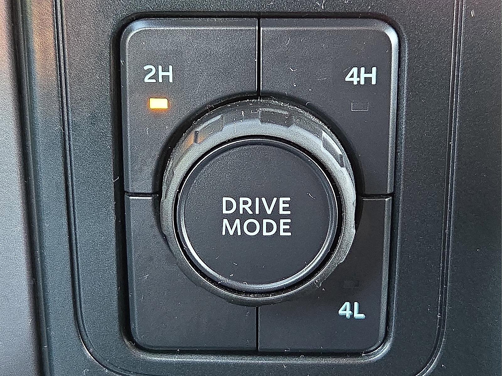 Certified 2025 Ford F150 XLT w/ Equipment Group 301A Standard image 17