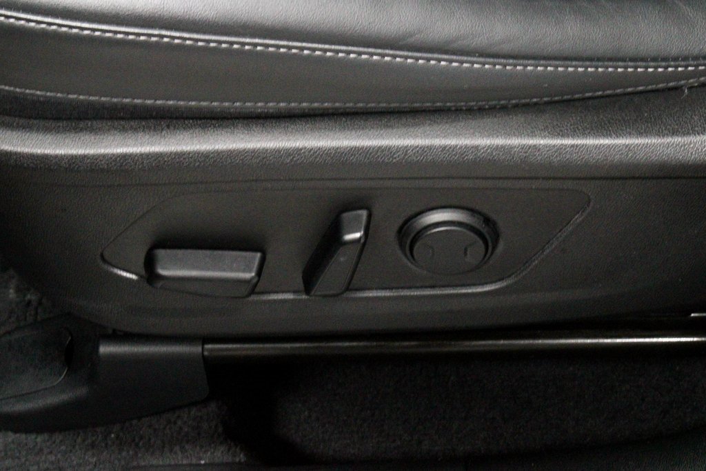 Used 2023 Kia Sorento SX image 26