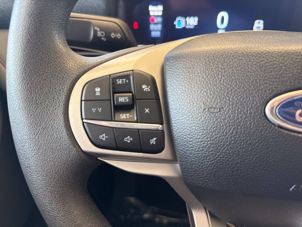 Certified 2026 Ford Explorer Active AWD/4WD image 17