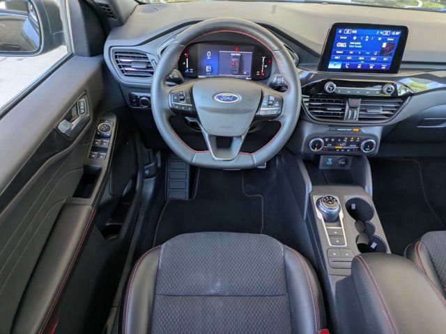 Certified 2023 Ford Escape ST-Line AWD/4WD image 14