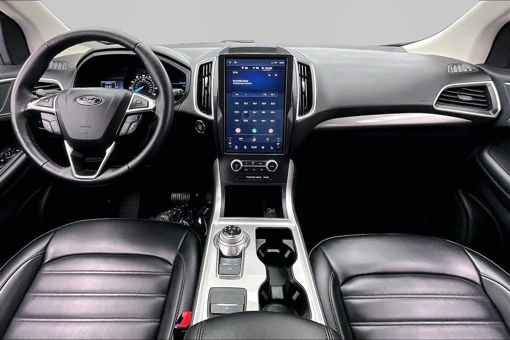 Certified 2024 Ford Edge SEL w/ Convenience Package AWD/4WD image 16