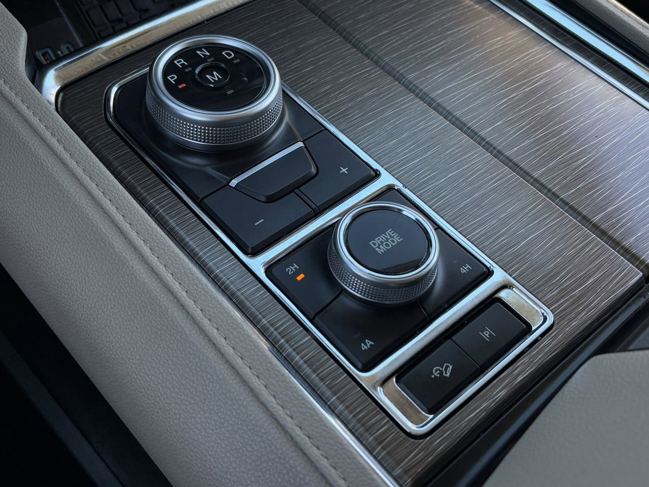 Certified 2022 Ford Expedition Max Limited image 19